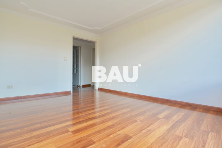 Apartamento de 3 alcobas en venta en Santa Barbara Central, Bogotá, 175 m² · foto 9 de 23