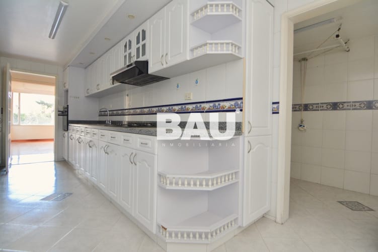 Apartamento de 3 alcobas en venta en Santa Barbara Central, Bogotá, 175 m² · foto 14 de 23
