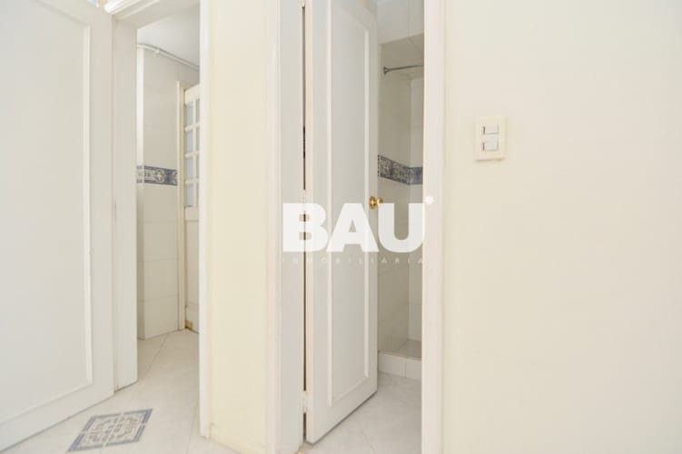 Apartamento de 3 alcobas en venta en Santa Barbara Central, Bogotá, 175 m² · foto 15 de 23