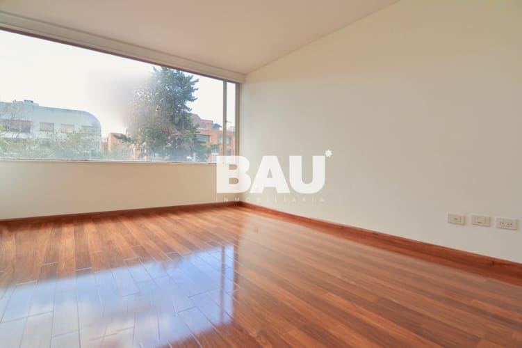 Apartamento de 3 alcobas en venta en Santa Barbara Central, Bogotá, 175 m² · foto 17 de 23
