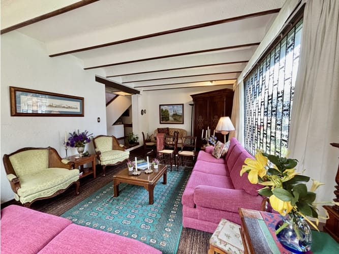 Casa de 3 alcobas en venta en Bosques Del Marques, Bogotá, 408 m² · foto 2 de 16