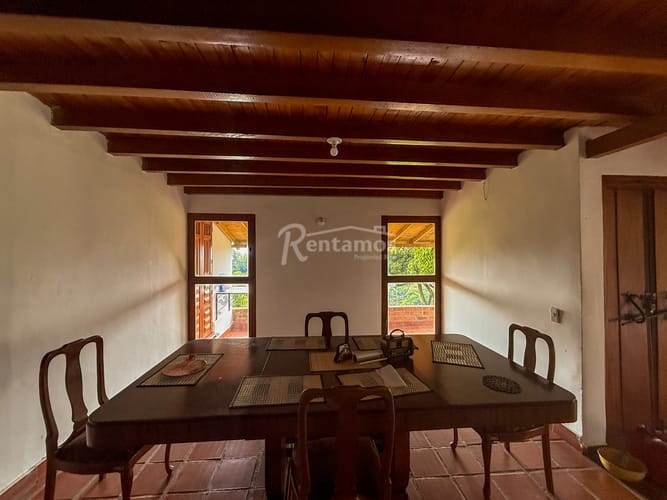 Casa de 4 alcobas en arriendo en Las Antillas, Envigado, 180 m² · foto 9 de 24
