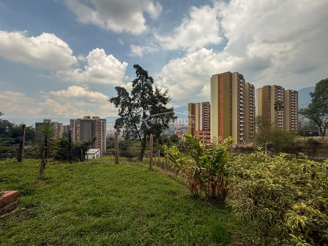 Casa de 4 alcobas en arriendo en Las Antillas, Envigado, 180 m² · foto 19 de 24