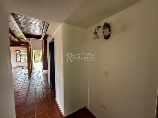 Casa de 4 alcobas en arriendo en Las Antillas, Envigado, 180 m² · foto 21 de 24