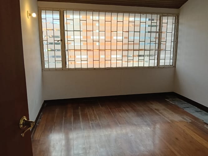 Casa de 5 alcobas en arriendo en Puente Largo, Bogotá, 430 m² · foto 13 de 24