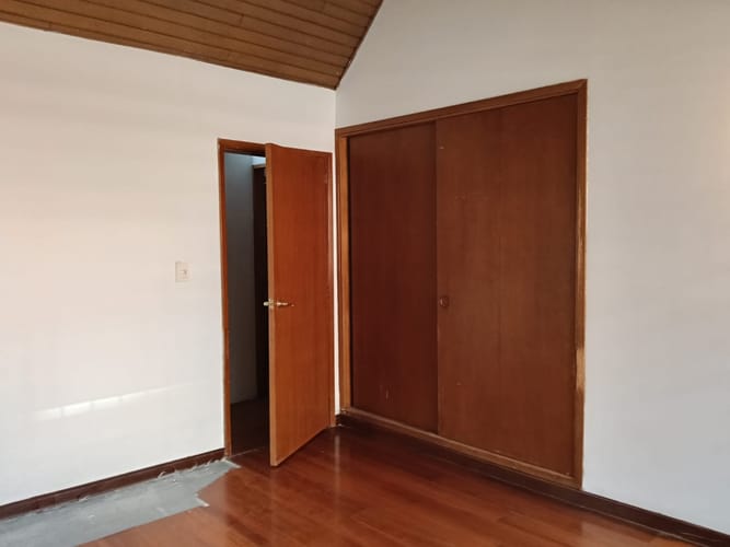 Casa de 5 alcobas en arriendo en Puente Largo, Bogotá, 430 m² · foto 14 de 24