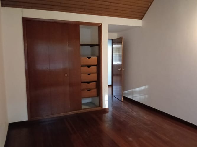 Casa de 5 alcobas en arriendo en Puente Largo, Bogotá, 430 m² · foto 20 de 24