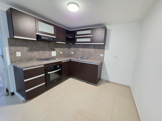 Casa de 3 alcobas en arriendo en Los Caminitos, Palmira, 65 m² · foto 13 de 24