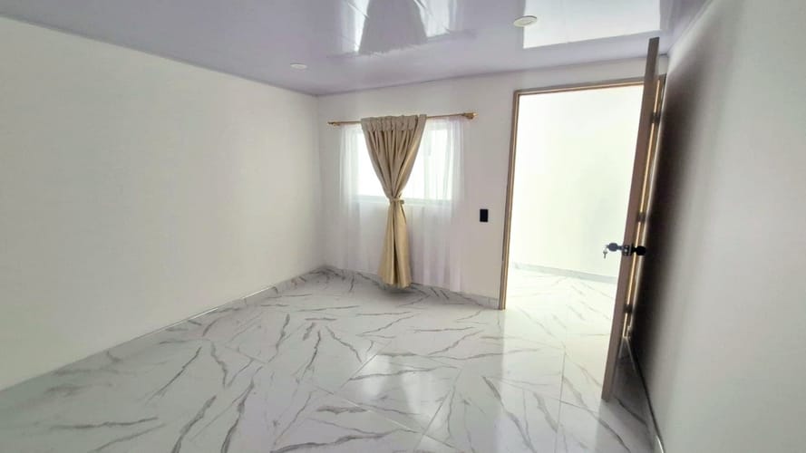 Apartamento de 5 alcobas en venta en Chicó Navarra, Bogotá, 120 m² · foto 13 de 18
