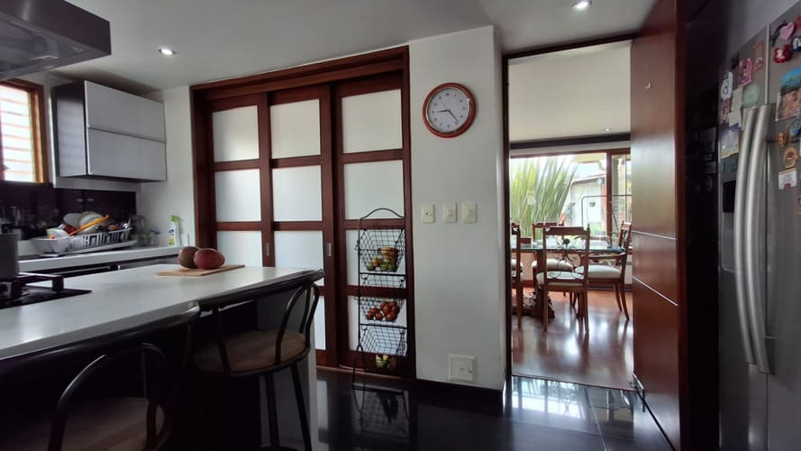 Casa de 4 alcobas en arriendo en San Jose De Bavaria, Bogotá, 380 m² · foto 7 de 24