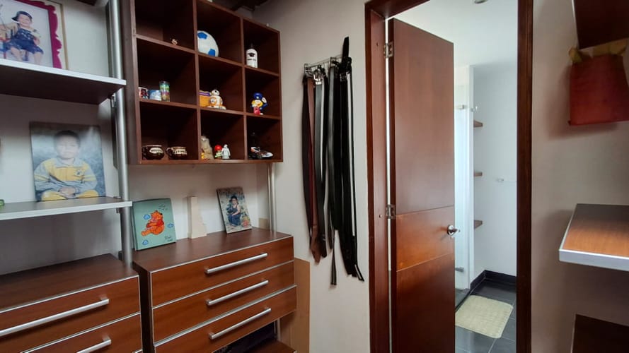 Casa de 4 alcobas en arriendo en San Jose De Bavaria, Bogotá, 380 m² · foto 9 de 24