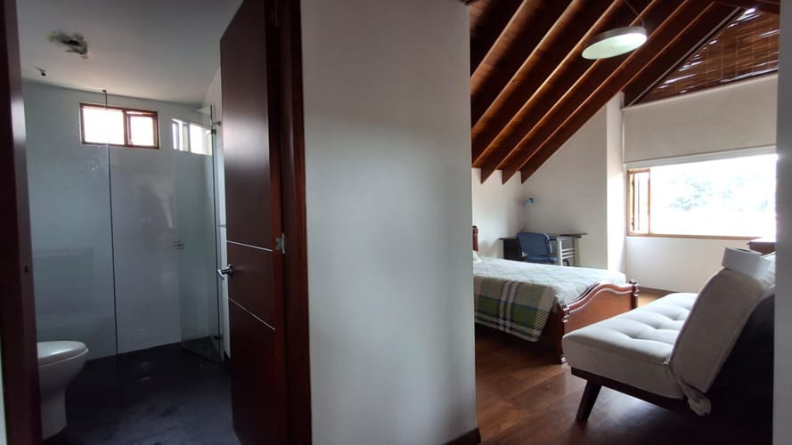 Casa de 4 alcobas en arriendo en San Jose De Bavaria, Bogotá, 380 m² · foto 18 de 24