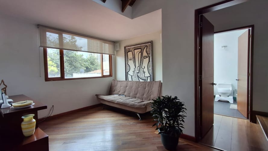 Casa de 4 alcobas en arriendo en San Jose De Bavaria, Bogotá, 380 m² · foto 20 de 24
