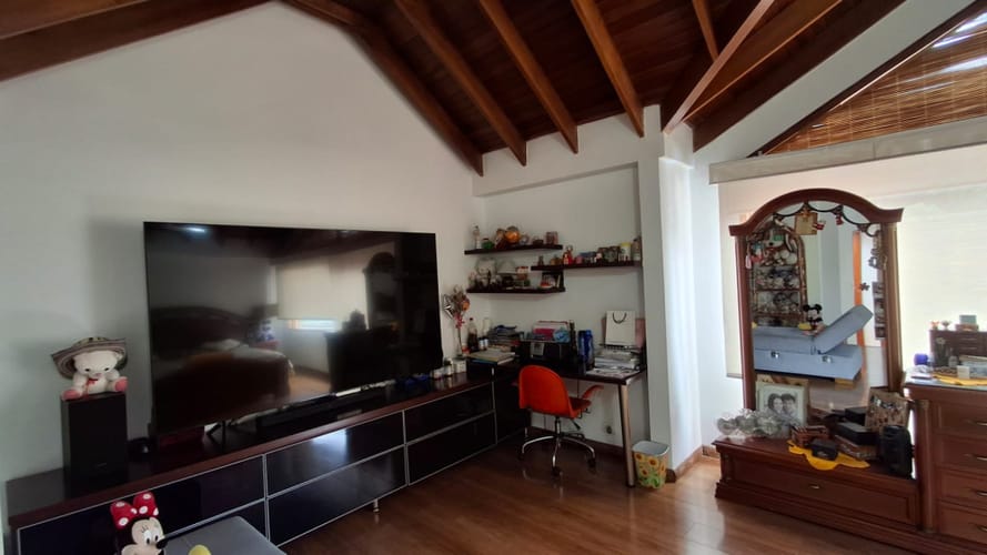Casa de 4 alcobas en arriendo en San Jose De Bavaria, Bogotá, 380 m² · foto 24 de 24