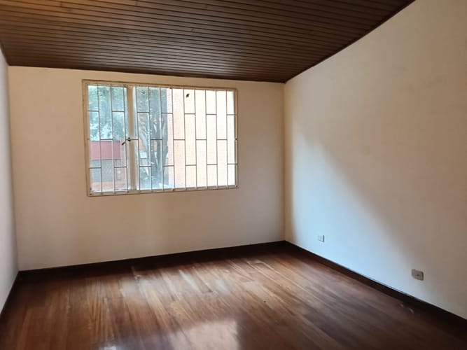 Casa de 5 alcobas en venta en Puente Largo, Bogotá, 430 m² · foto 23 de 24