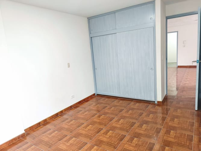 Apartamento de 2 alcobas en venta en El Recuerdo, Bogotá, 78 m² · foto 3 de 18