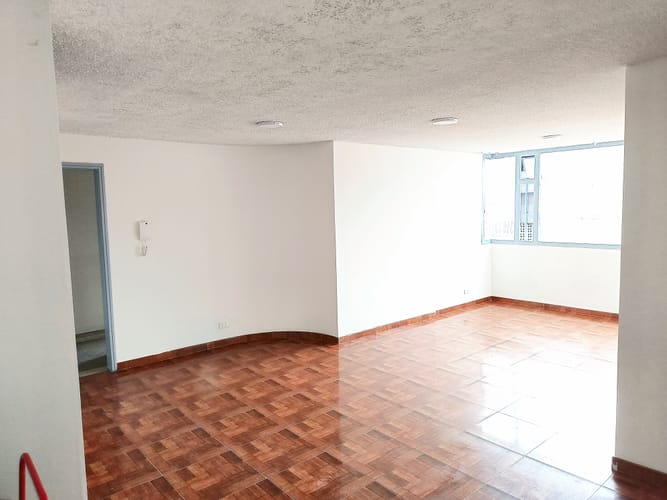 Apartamento de 2 alcobas en venta en El Recuerdo, Bogotá, 78 m² · foto 9 de 18
