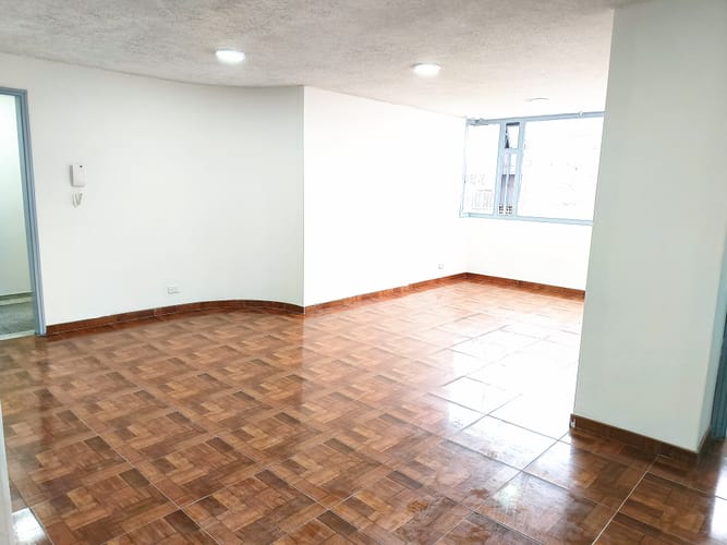 Apartamento de 2 alcobas en venta en El Recuerdo, Bogotá, 78 m² · foto 11 de 18