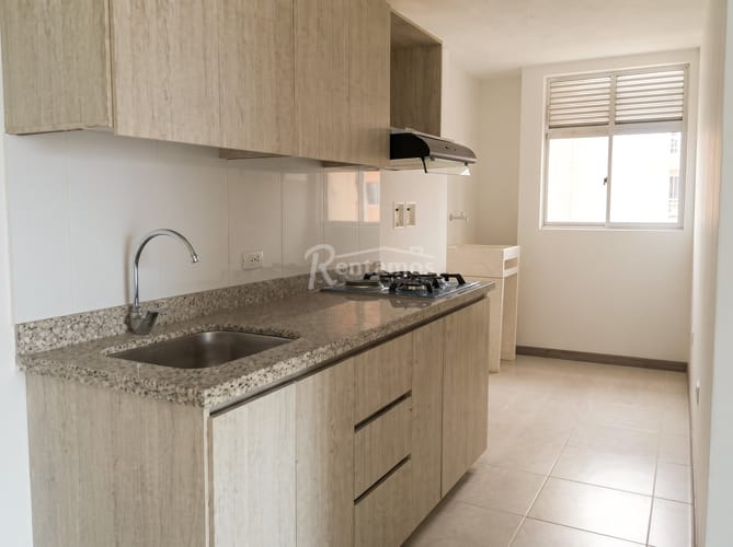 Apartamento de 3 alcobas en venta en Mayorca, Sabaneta, 66 m² · foto 4 de 21