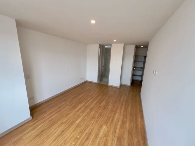 Apartamento de 2 alcobas en venta en Villa Carlota, Medellín, 85 m² · foto 13 de 18