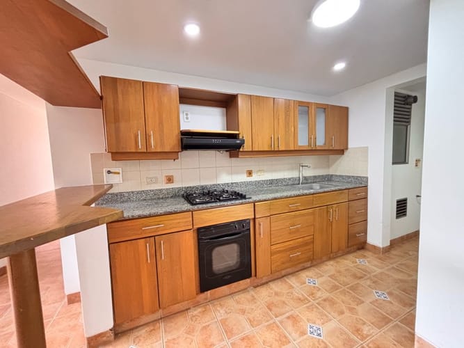 Apartamento de 3 alcobas en venta en Las Lomitas, Sabaneta, 93 m² · foto 1 de 18