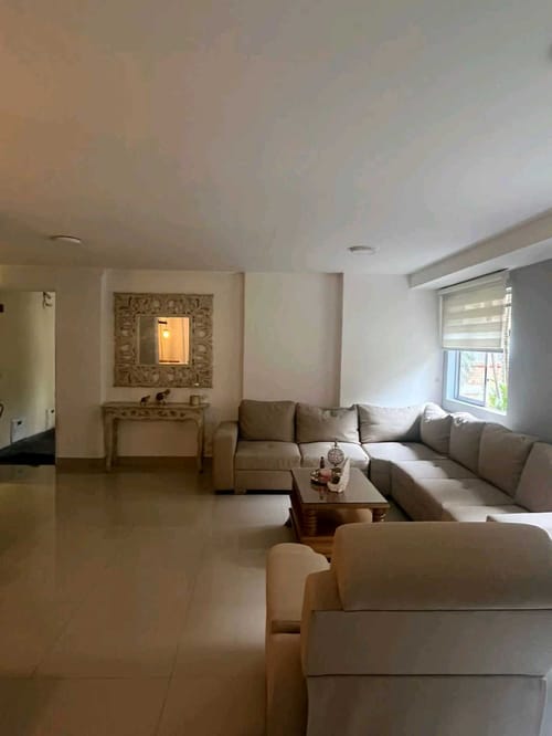 Apartamento de 4 alcobas en venta en Laureles, Medellín, 117 m² · foto 1 de 20