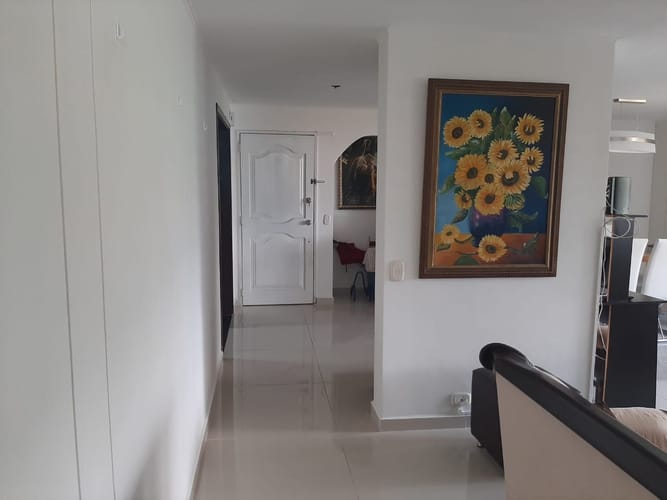 Apartamento de 3 alcobas en venta en Colombia, Medellín, 137 m² · foto 1 de 18