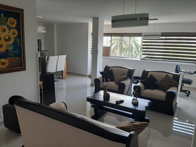 Apartamento de 3 alcobas en venta en Colombia, Medellín, 137 m² · foto 4 de 18