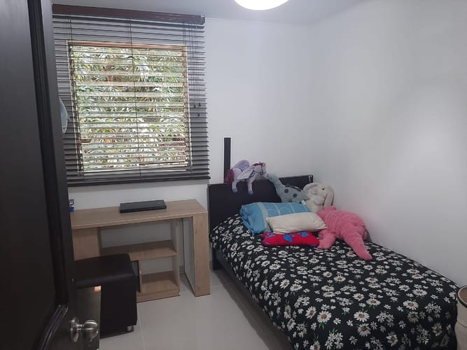 Apartamento de 3 alcobas en venta en Colombia, Medellín, 137 m² · foto 13 de 18