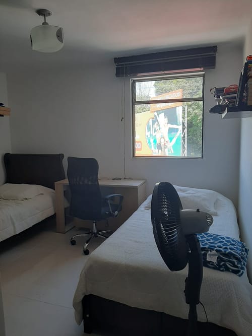 Apartamento de 3 alcobas en venta en Colombia, Medellín, 137 m² · foto 14 de 18