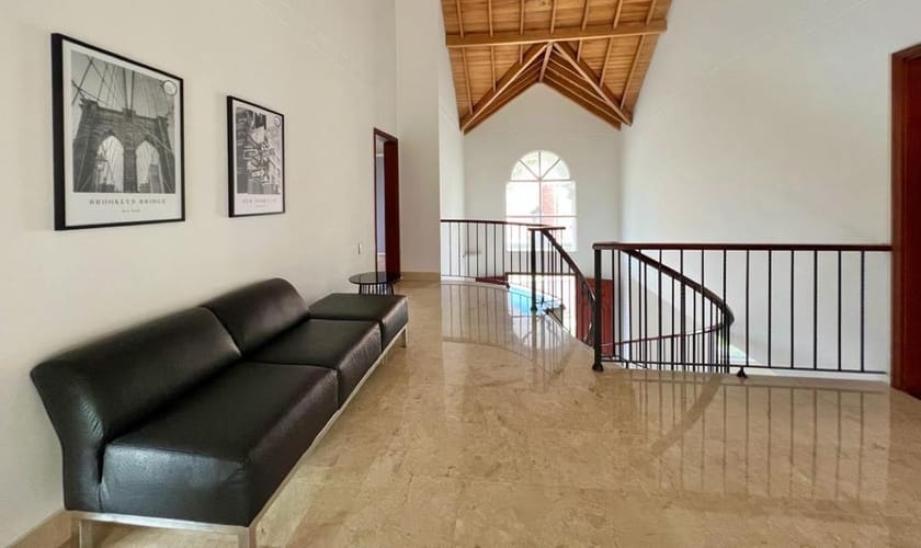 Casa de 6 alcobas en venta en El Tesoro, Medellín, 900 m² · foto 14 de 24
