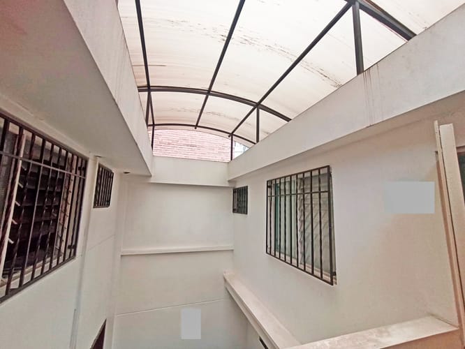 Casa de 20 alcobas en venta en La Candelaria, Medellín, 565 m² · foto 7 de 20