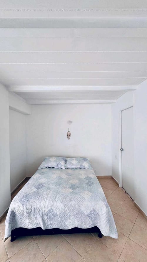 Apartamento de 3 alcobas en venta en Los Naranjos, Medellín, 76 m² · foto 14 de 17