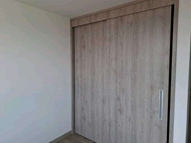 Apartamento de 3 alcobas en venta en Las Lomitas, Sabaneta, 76 m² · foto 15 de 18