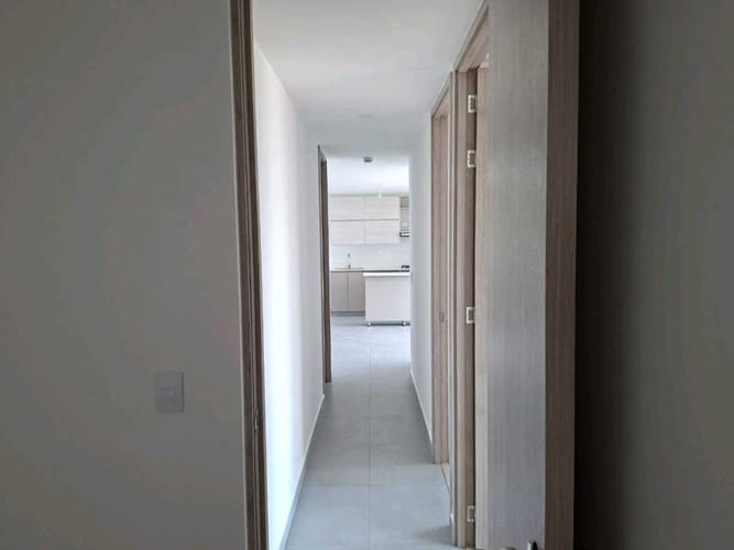 Apartamento de 3 alcobas en venta en Las Lomitas, Sabaneta, 76 m² · foto 16 de 18