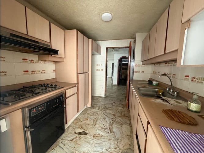 Casa de 4 alcobas en venta en Camino Real, Cali, 298 m² · foto 6 de 21