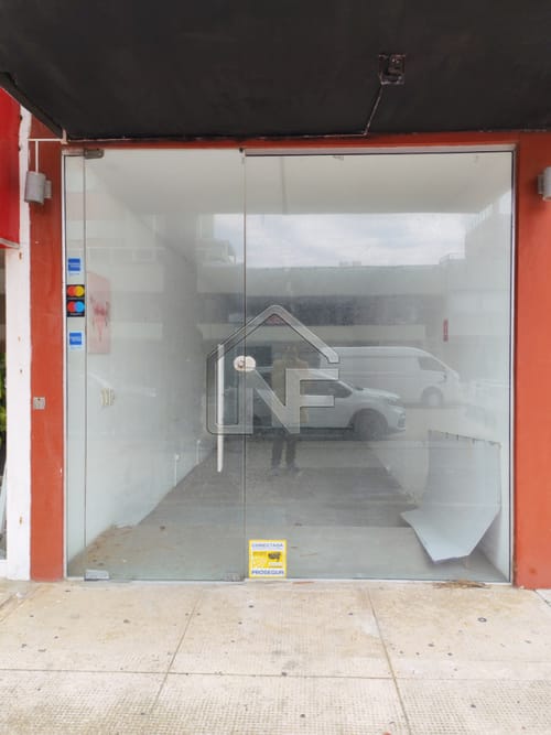 Local comercial en alquiler en Punta del Este · Foto 4