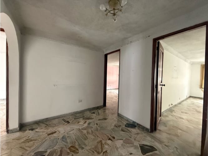 Casa de 4 alcobas en venta en Camino Real, Cali, 298 m² · foto 12 de 21