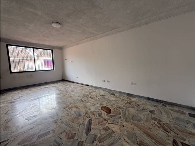 Casa de 4 alcobas en venta en Camino Real, Cali, 298 m² · foto 18 de 21