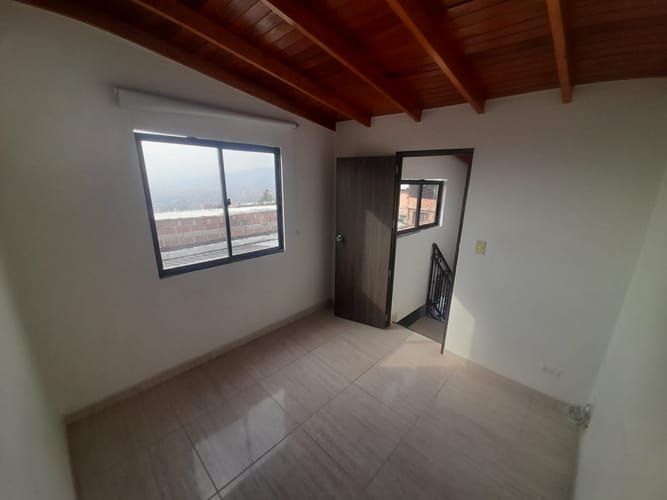 Apartamento de 3 alcobas en venta en Aures, Medellín, 50 m² · foto 14 de 15