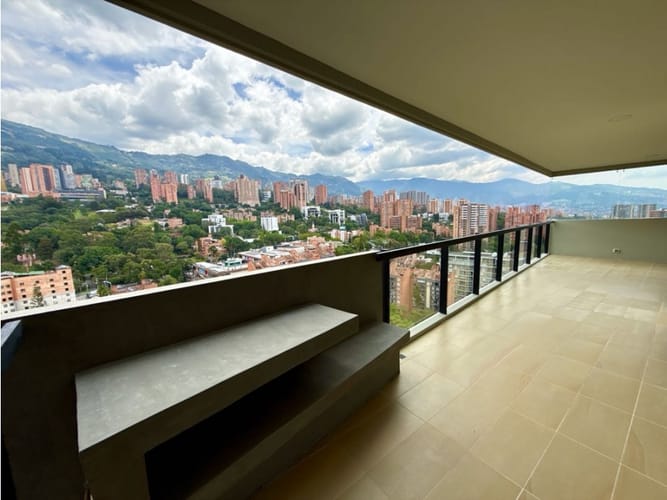 Apartamento de 4 alcobas en venta en Alejandría, Medellín, 360 m² · foto 5 de 24