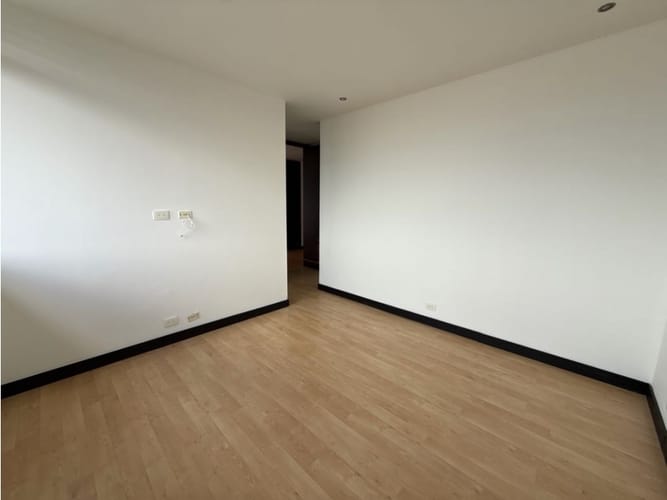 Apartamento de 4 alcobas en venta en Alejandría, Medellín, 360 m² · foto 16 de 24