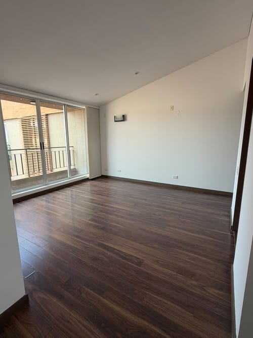 Apartamento de 3 alcobas en arriendo en Hacienda San Jose, Chía, 76 m² · foto 2 de 12