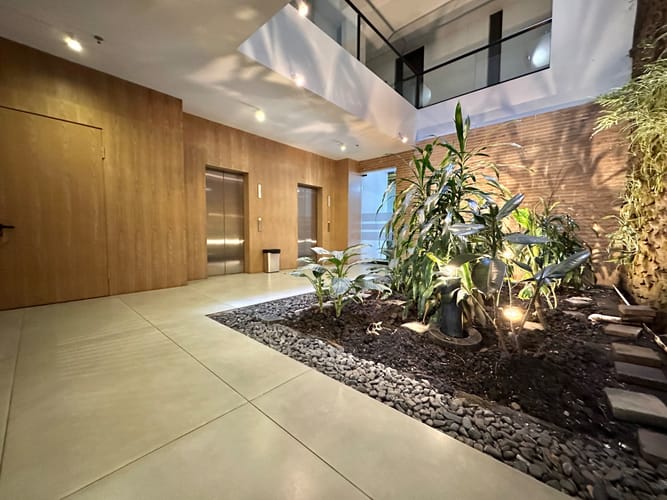 Apartamento de 3 alcobas en venta en La Carolina, Bogotá, 160 m² · foto 7 de 24