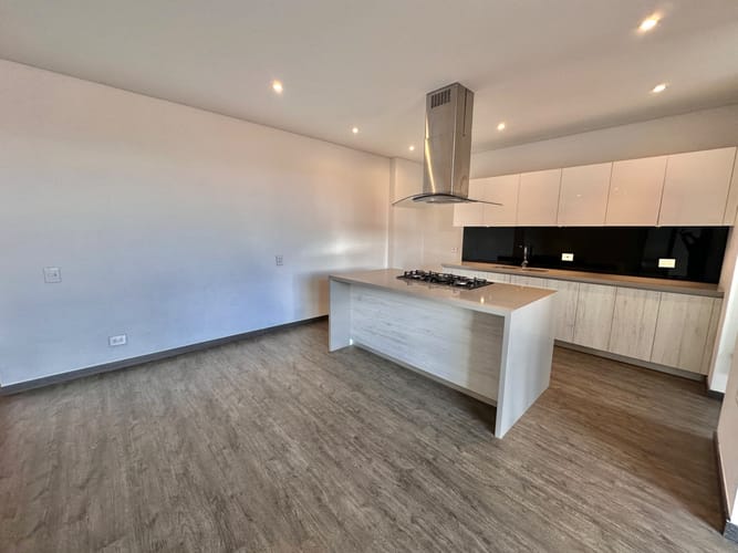 Apartamento de 3 alcobas en venta en La Carolina, Bogotá, 160 m² · foto 17 de 24