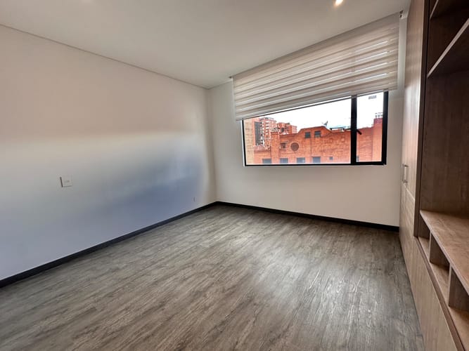 Apartamento de 3 alcobas en venta en La Carolina, Bogotá, 160 m² · foto 18 de 24