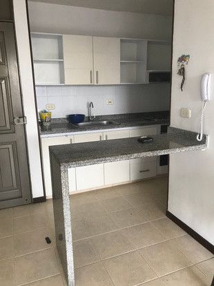 Apartamento de 3 alcobas en venta en Valle Del Lili, Cali, 52 m² · foto 2 de 23