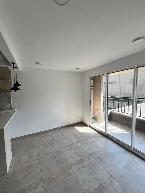 Apartaestudio en venta en La Flora, Cali, 30 m² · foto 7 de 20