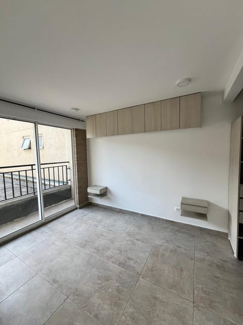 Apartaestudio en venta en La Flora, Cali, 30 m² · foto 10 de 20