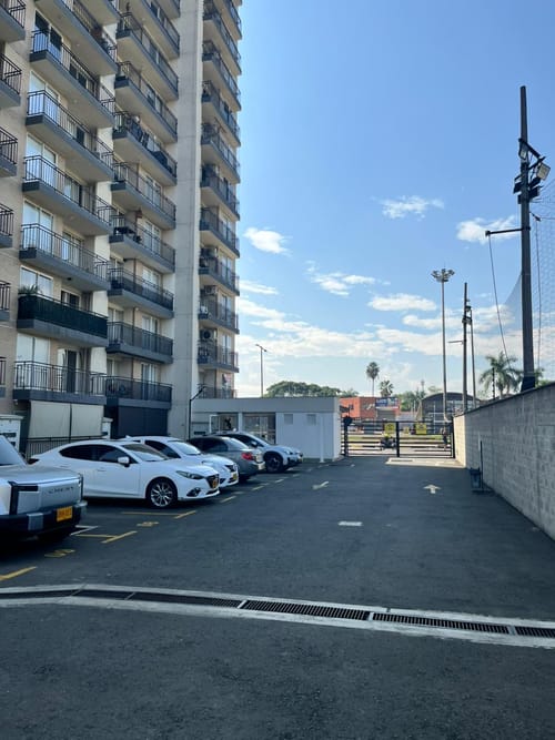 Apartaestudio en venta en La Flora, Cali, 30 m² · foto 19 de 20